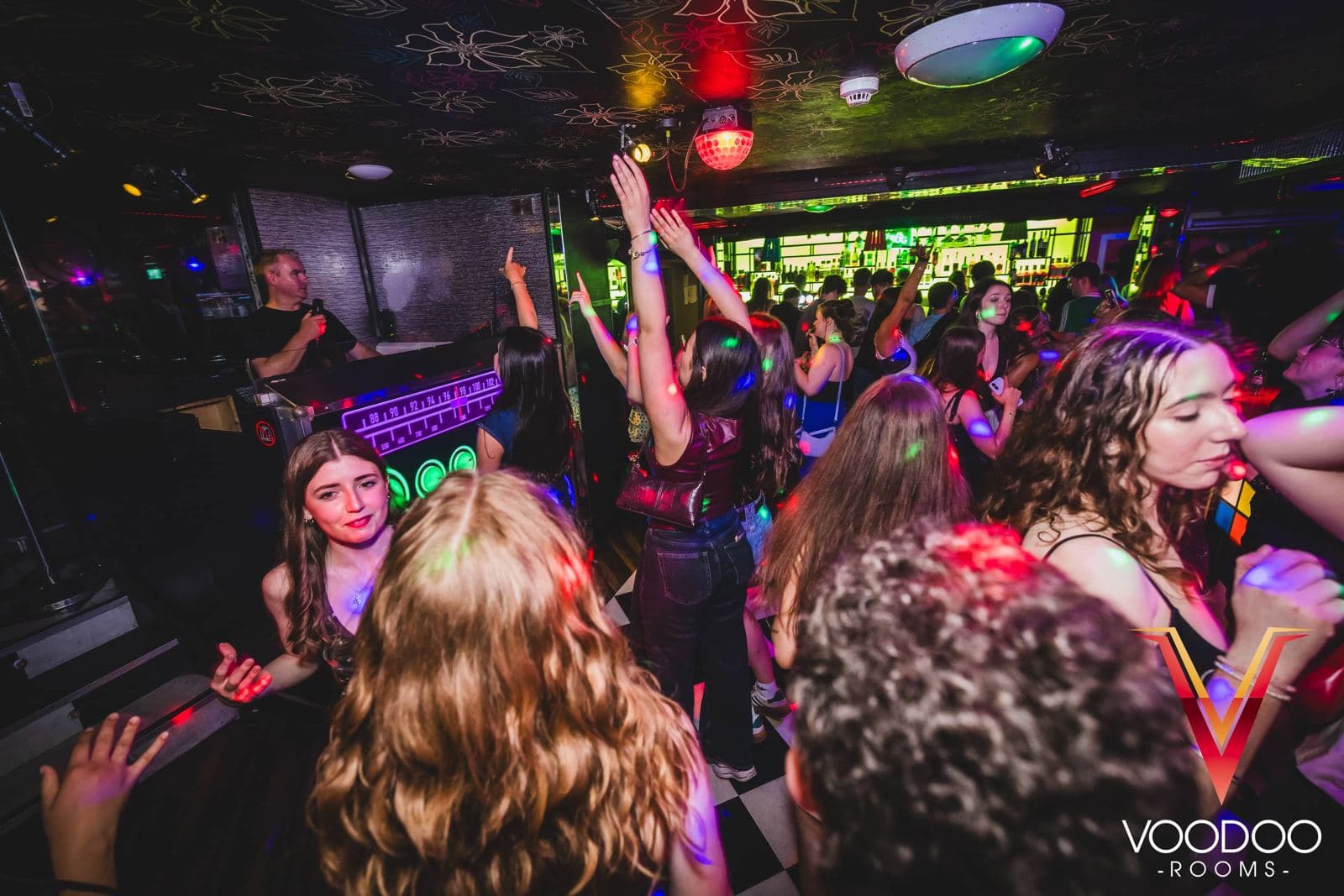 A packed Voodoo Rooms dancefloor in Cork